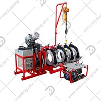 Machine de soudage par fusion de bouts de tuyaux en plastique